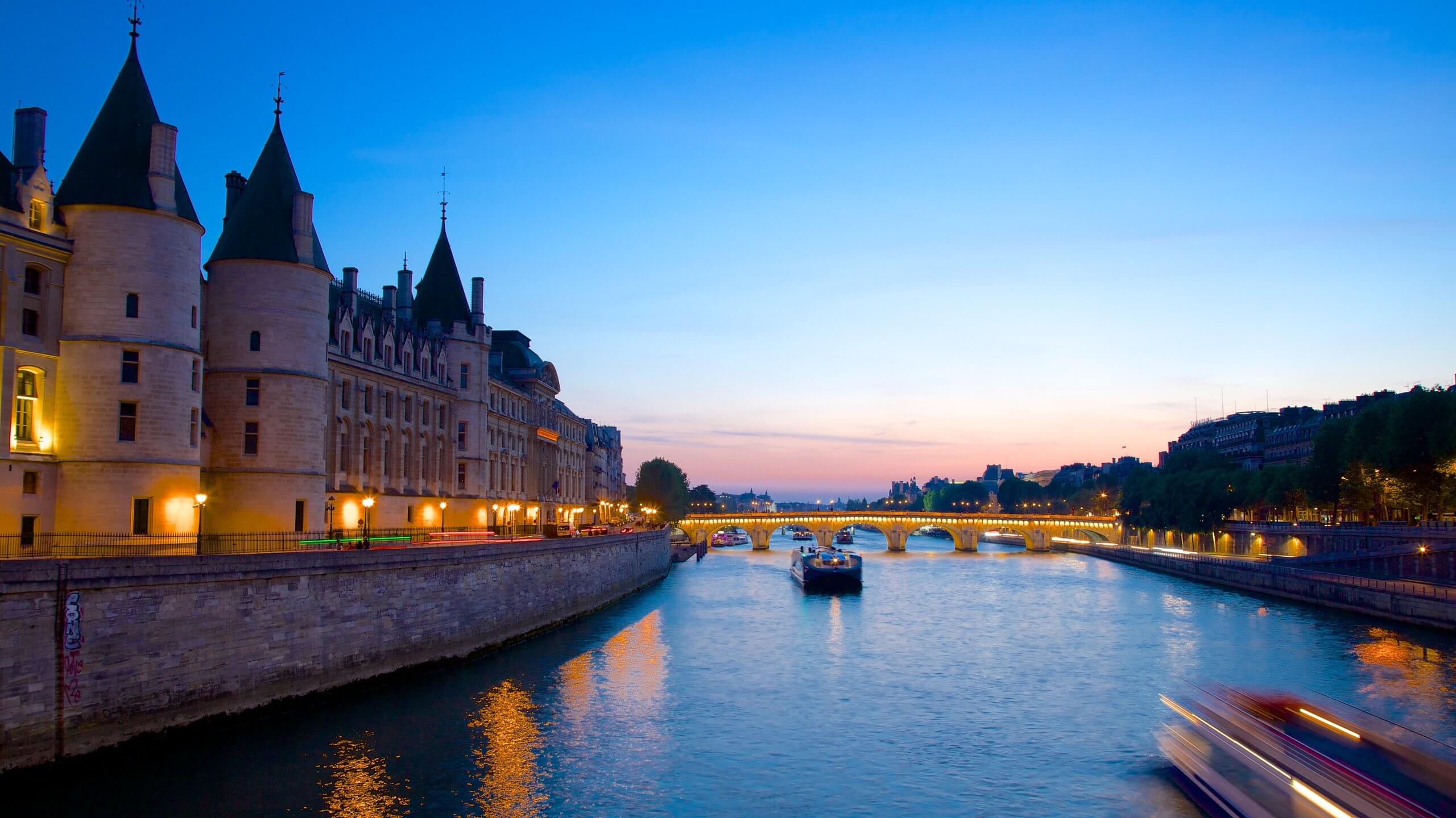 Ciudad del amor, Paris